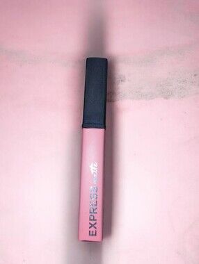 EXPRESS Matte Liquid Lipstick--Pink